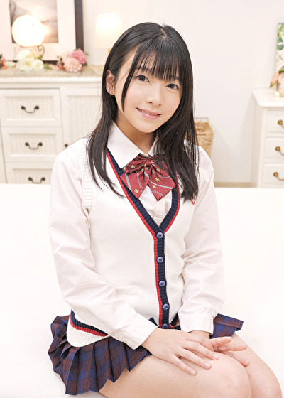 うぶな女●●生限定! 黒ストッキングまんぐりイキ我慢チャレンジ!