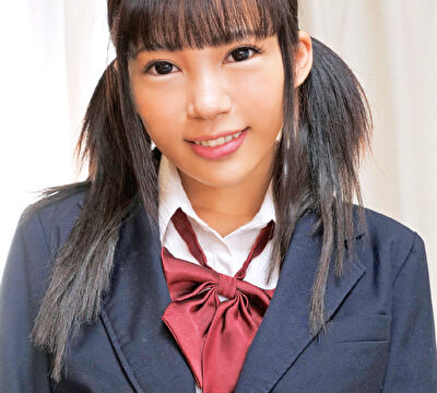 ●ている女●●生の妹にイタズラしていたら逆に生ハメを求められて、もう発射しそうなのにカニばさみでロックされて逃げられずそのまま中出し！ 美咲みなみ