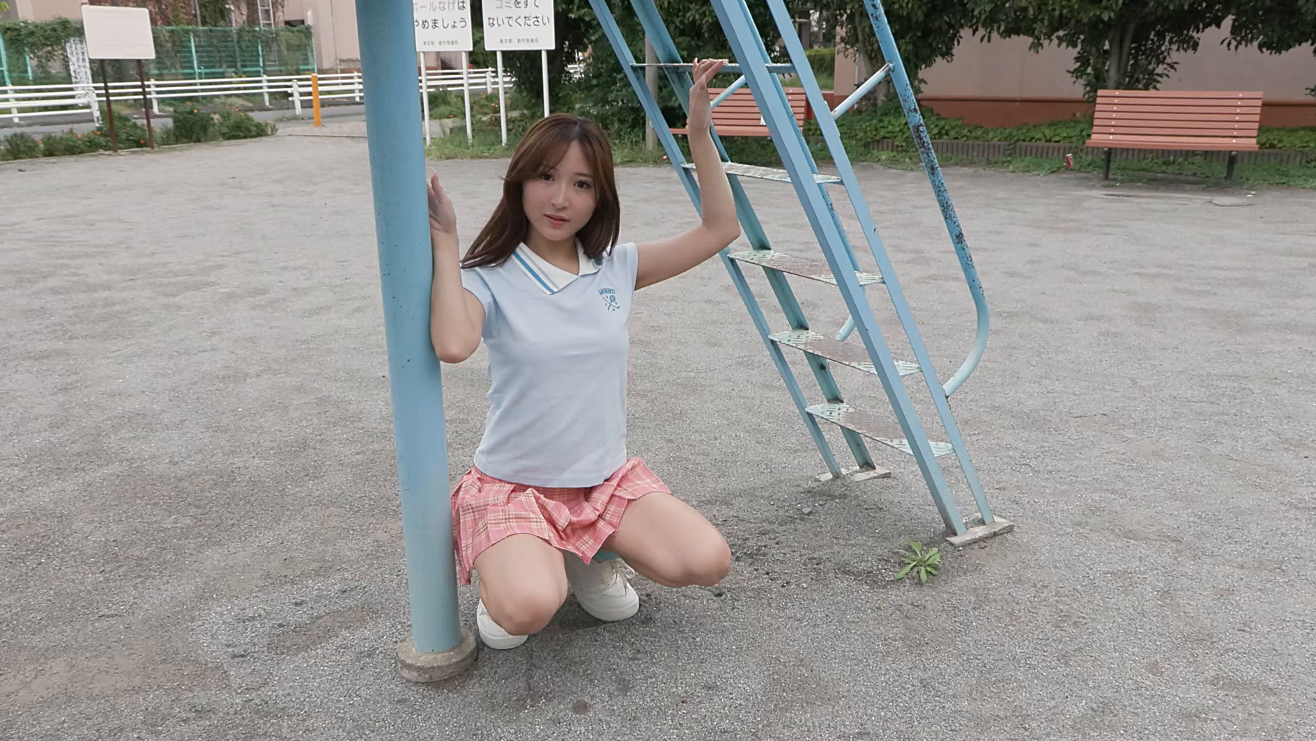 今日ブラジャー付けてないねん！ 湯帆丸美雪