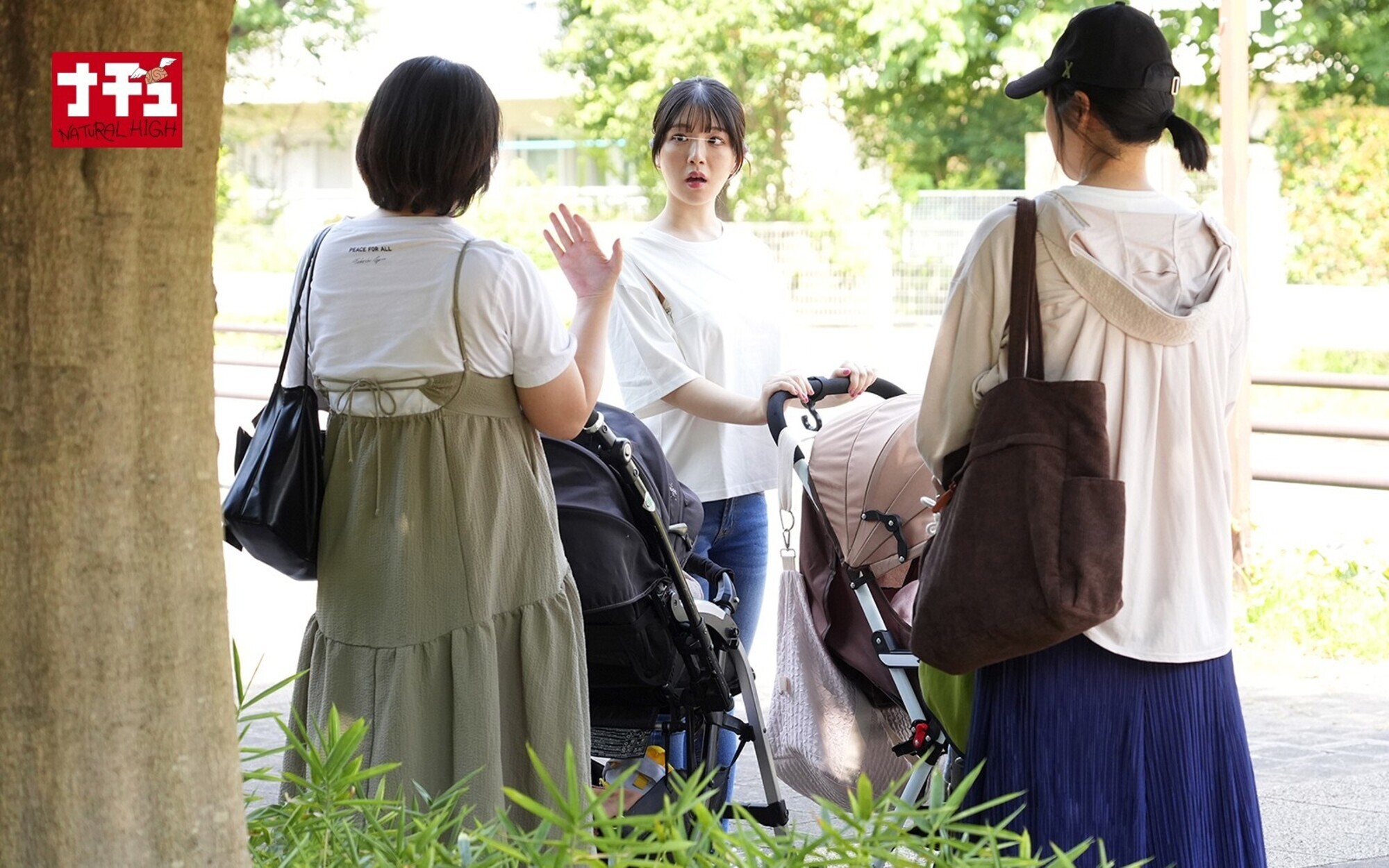 中に出してもいいから止まってください！！！押さえつけて逃がさないエンドレス奥突きバウンドピストンでイキ壊れた女 5 推定Gカップ 色白妻