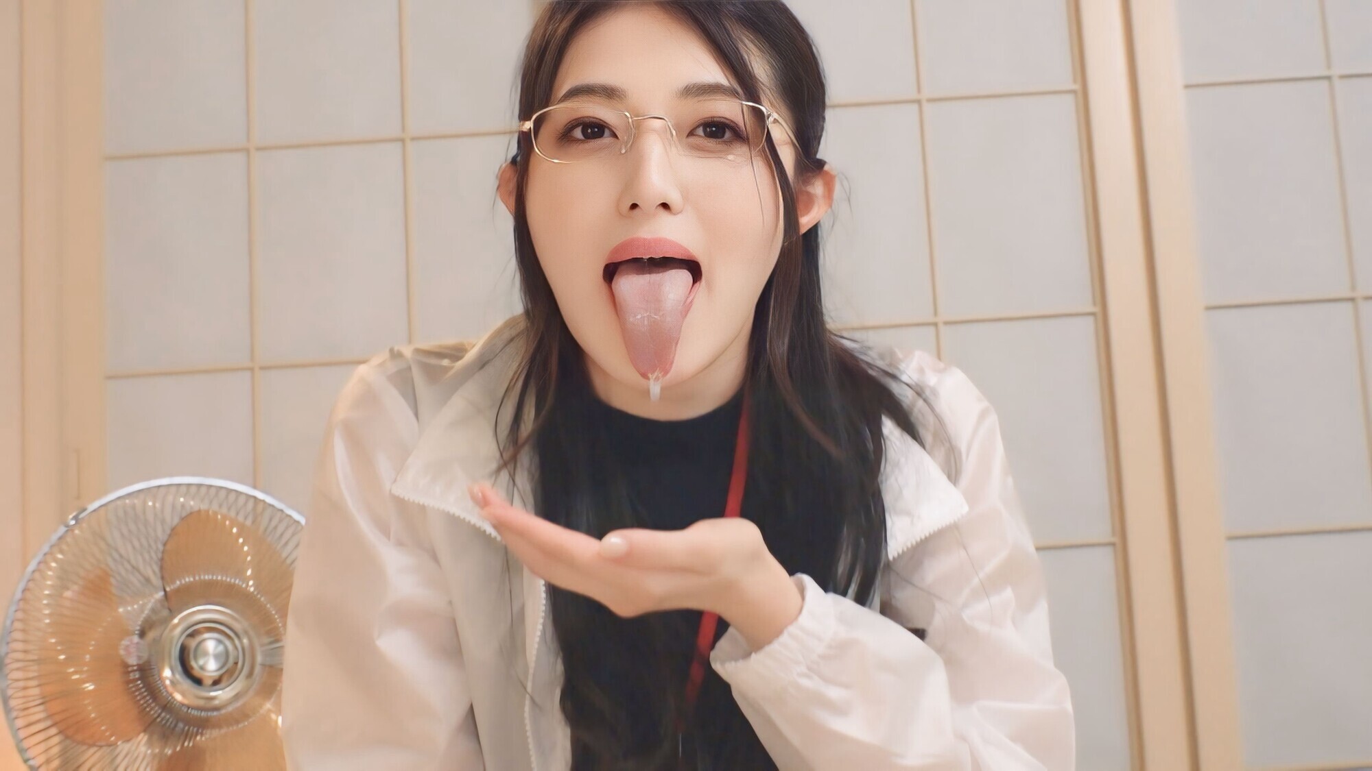 性活満足度調査 調査員 足立美緒