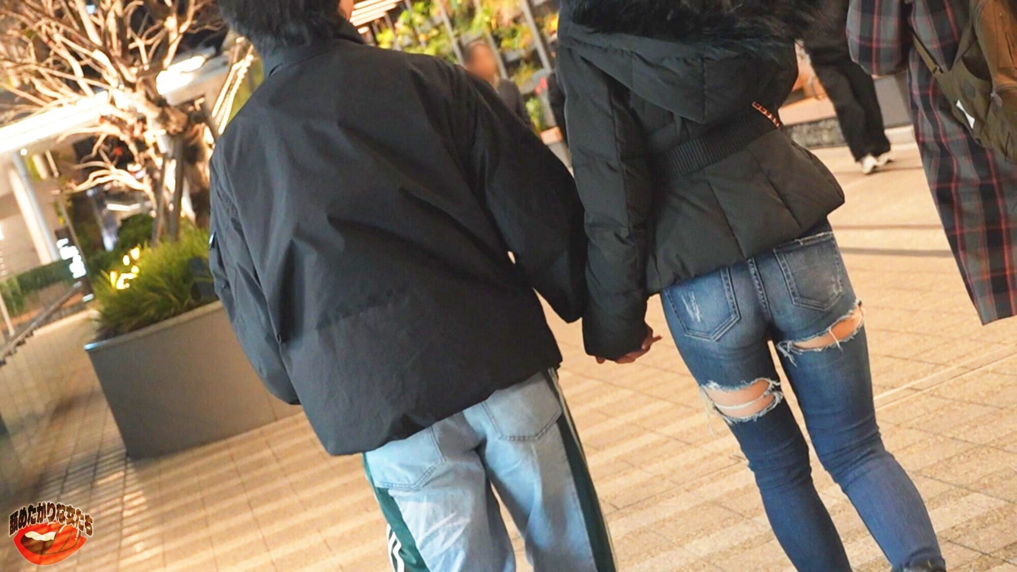 【隙あらば舐めたがる甘えんぼ小悪魔ギャル】全身を余すことなくジュルッジュル愛撫で味わい尽くす！舐めてるだけでマ●コもびしょ濡れ！舌で感じる濃厚性交！ハメ潮お漏らし撒き散らし！【最高にシコい舐めたがりな女】【もも】