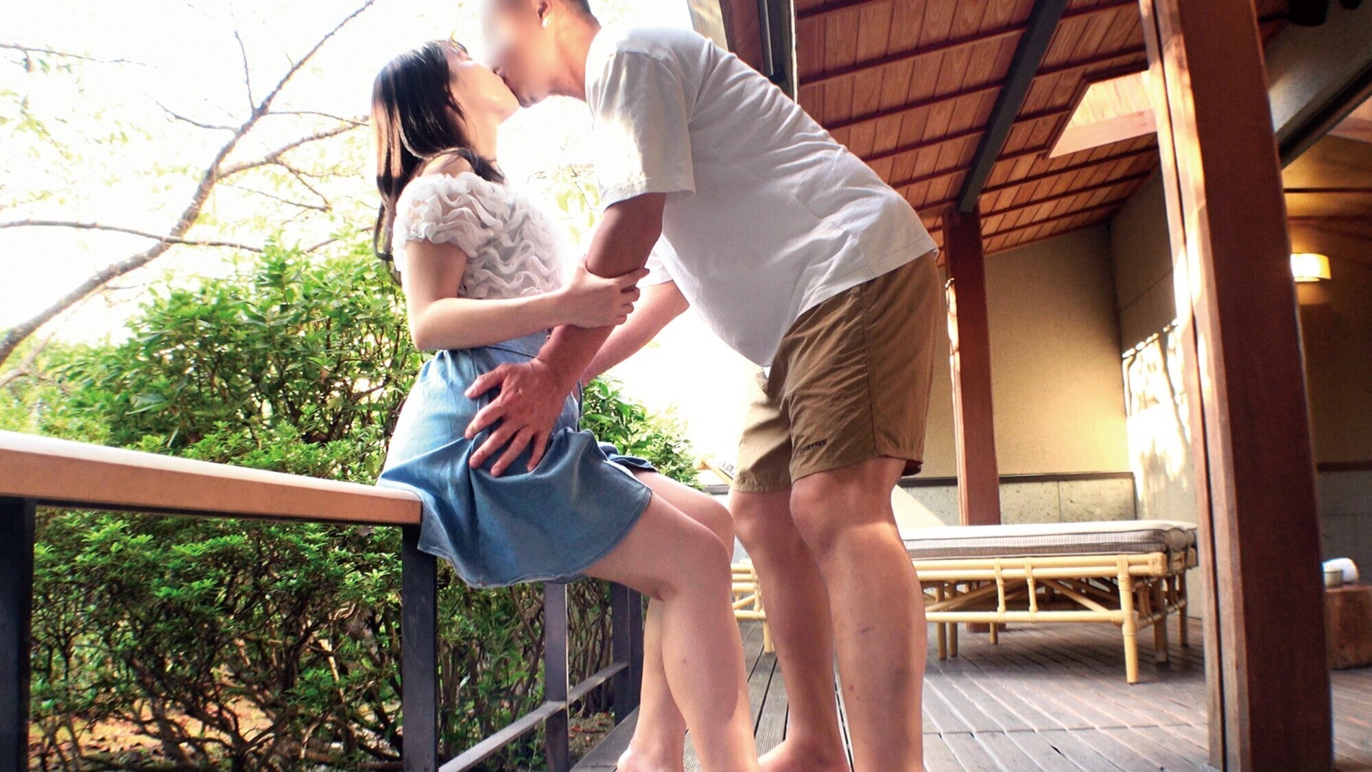 【個人撮影】真逆のタイプの素人女子2人と別日でハメ撮り温泉旅行