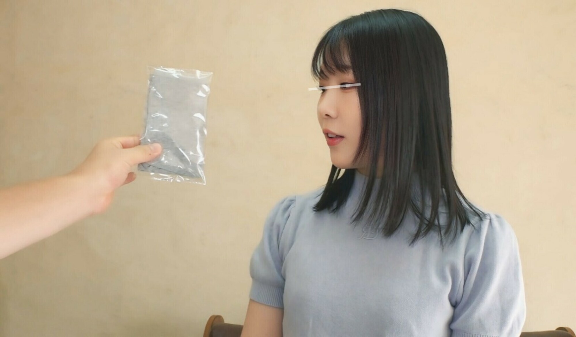 パンツが染みたら即アウト！某下着メーカーのモニターとして参加した女性たちがM字になって執拗な攻めに耐え抜けば報酬GET！！！果たして何人が耐えられるのか！？