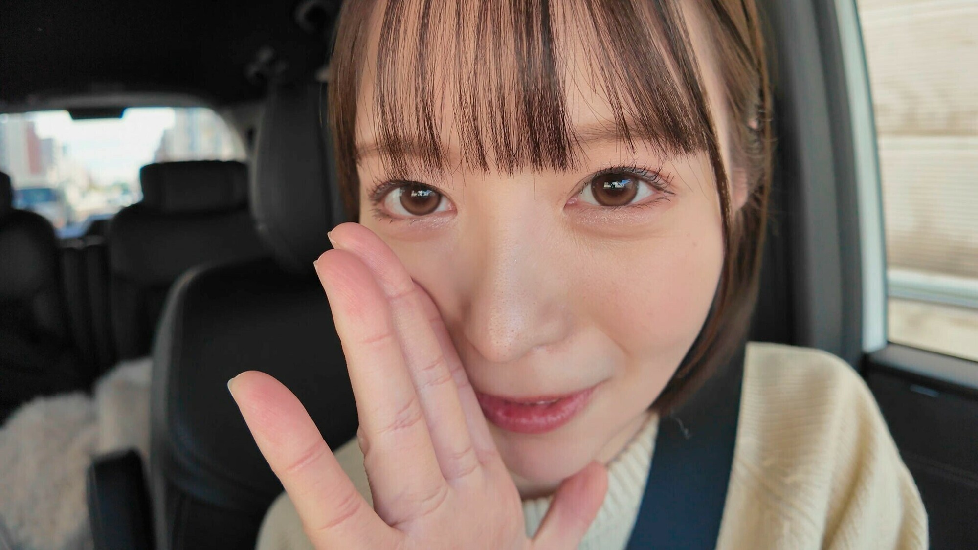 「精子が出るところも中に出されるところも感じたい･･･」パイパン美少女セフレ天馬ゆいと真正半外半中出しデート