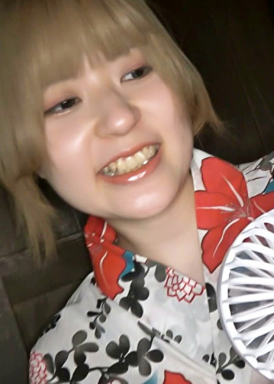 花火に行く金パツ浴衣ギャルの事故映像！カワイイピンク色の乳首をいじられて･･･不本意イキのギャル
